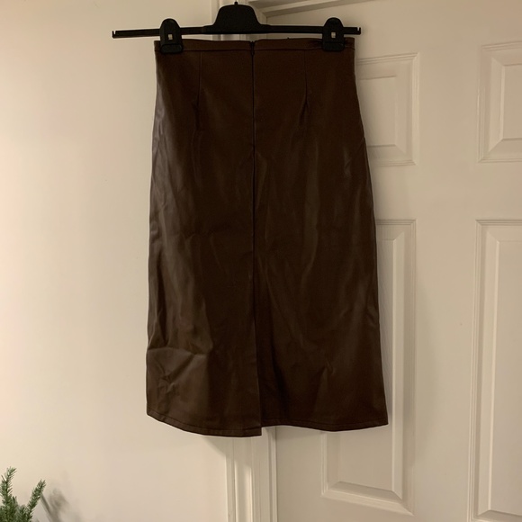 New • Faux Leather Skirt - Picture 4 of 5